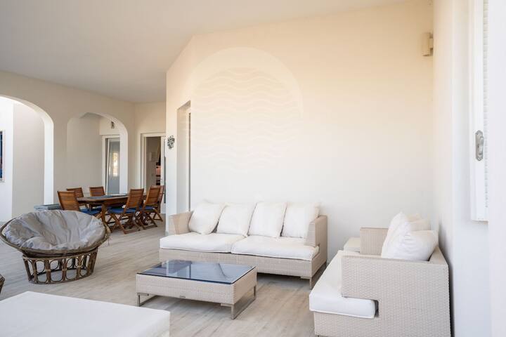 Villa Kambusa – beach at 20m By Cala Salento gallery image 4