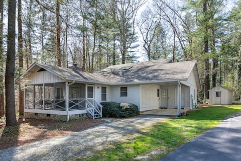 Bears` Lodge at Bonclarken Community