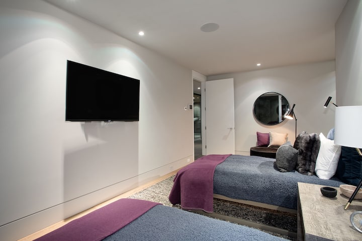 Bedroom 3 - 2 Twins or King