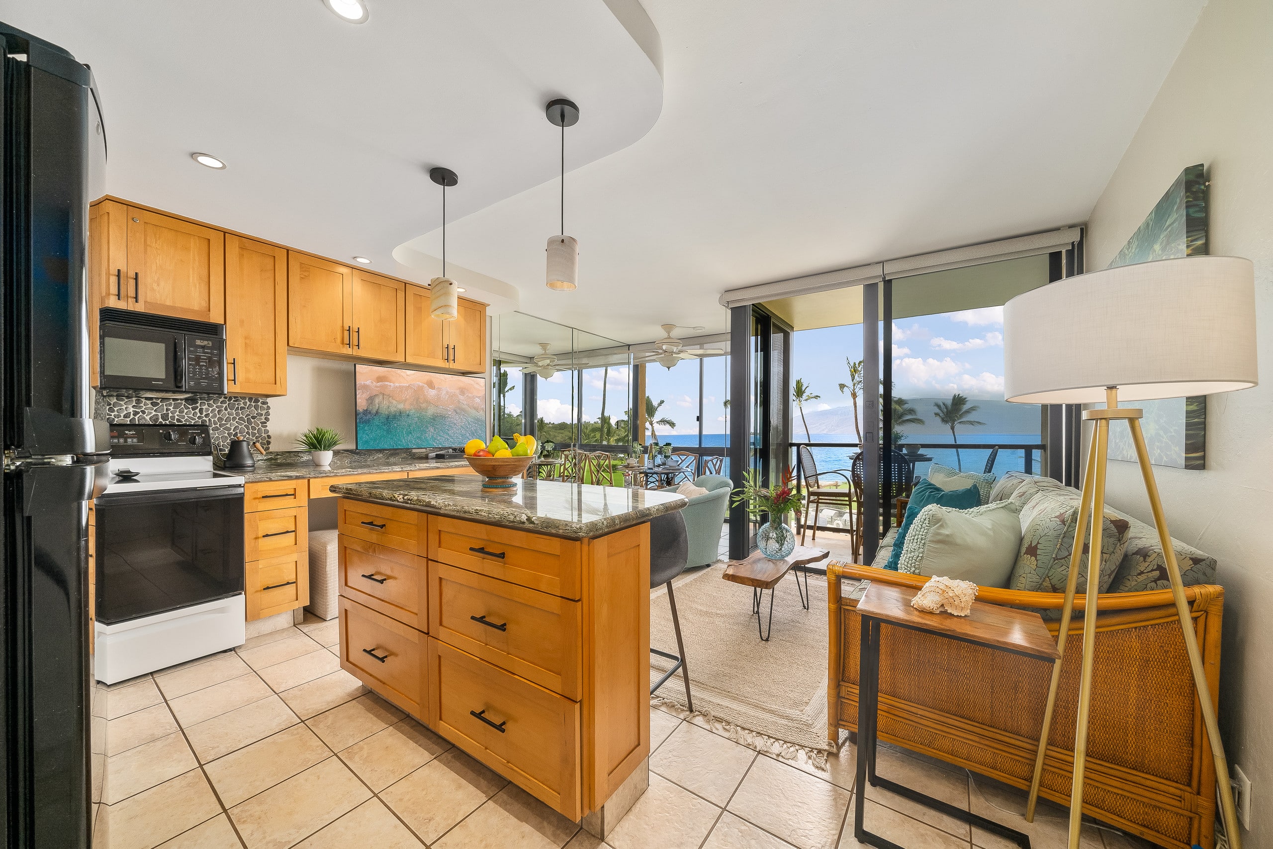 Condo in Kihei · ★4.82 · 1 bedroom · 2 beds · 1 bath - Image 7