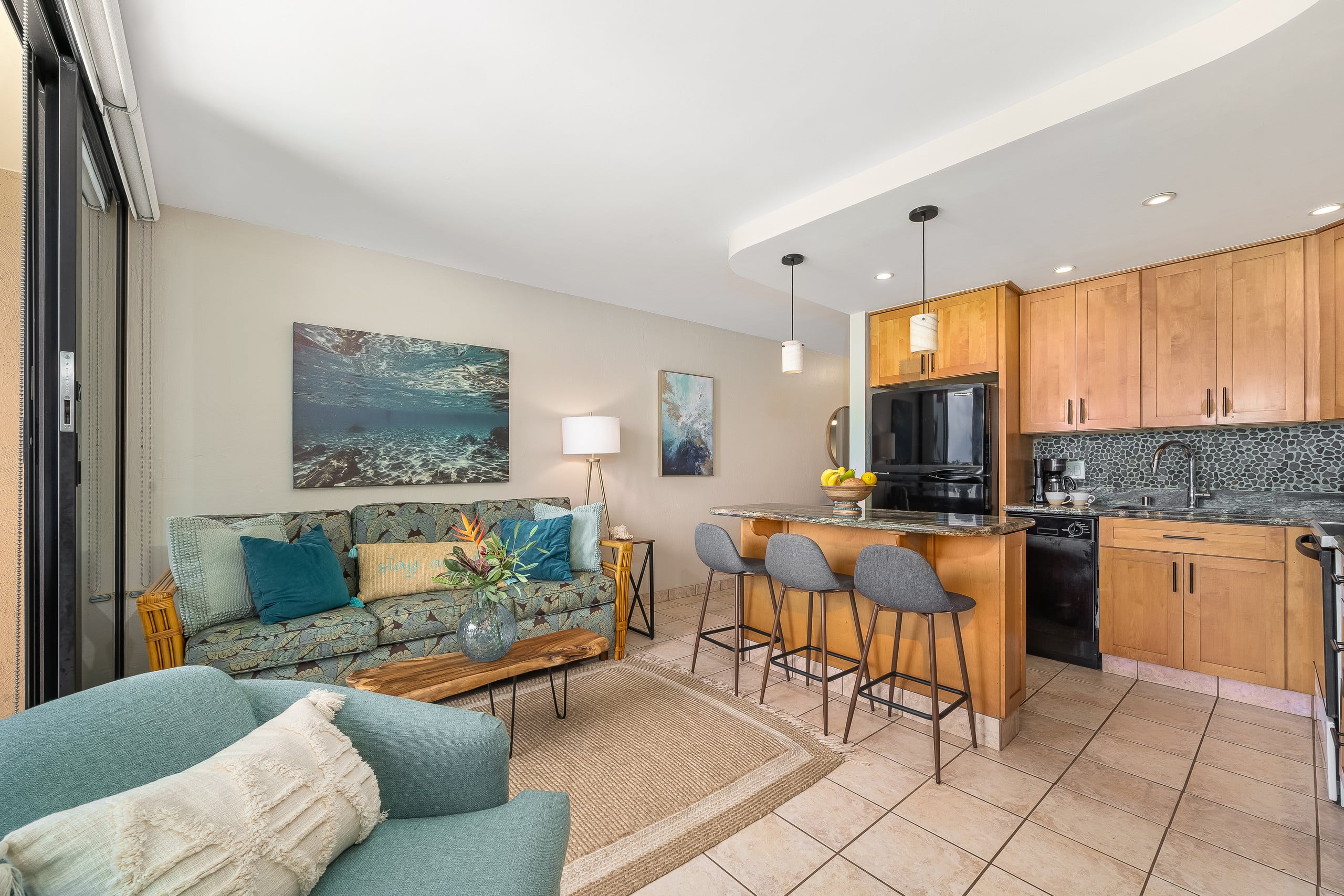 Condo in Kihei · ★4.82 · 1 bedroom · 2 beds · 1 bath - Image 4