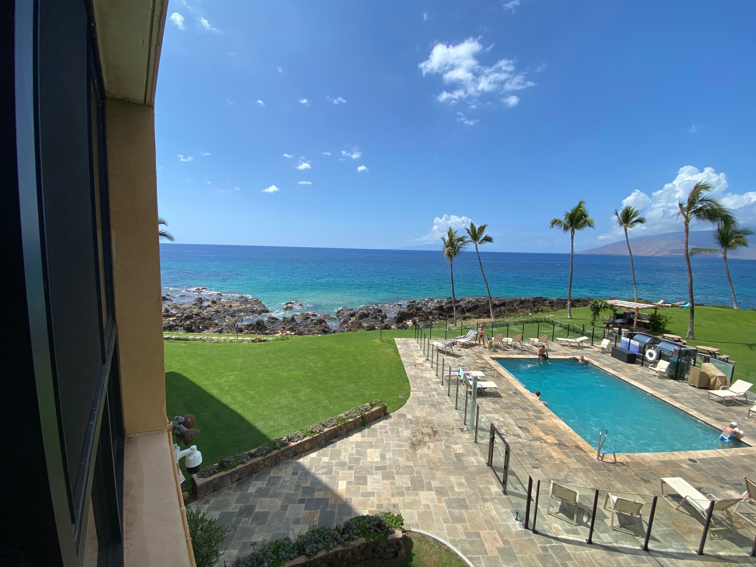 Condo in Kihei · ★4.82 · 1 bedroom · 2 beds · 1 bath - Image 25