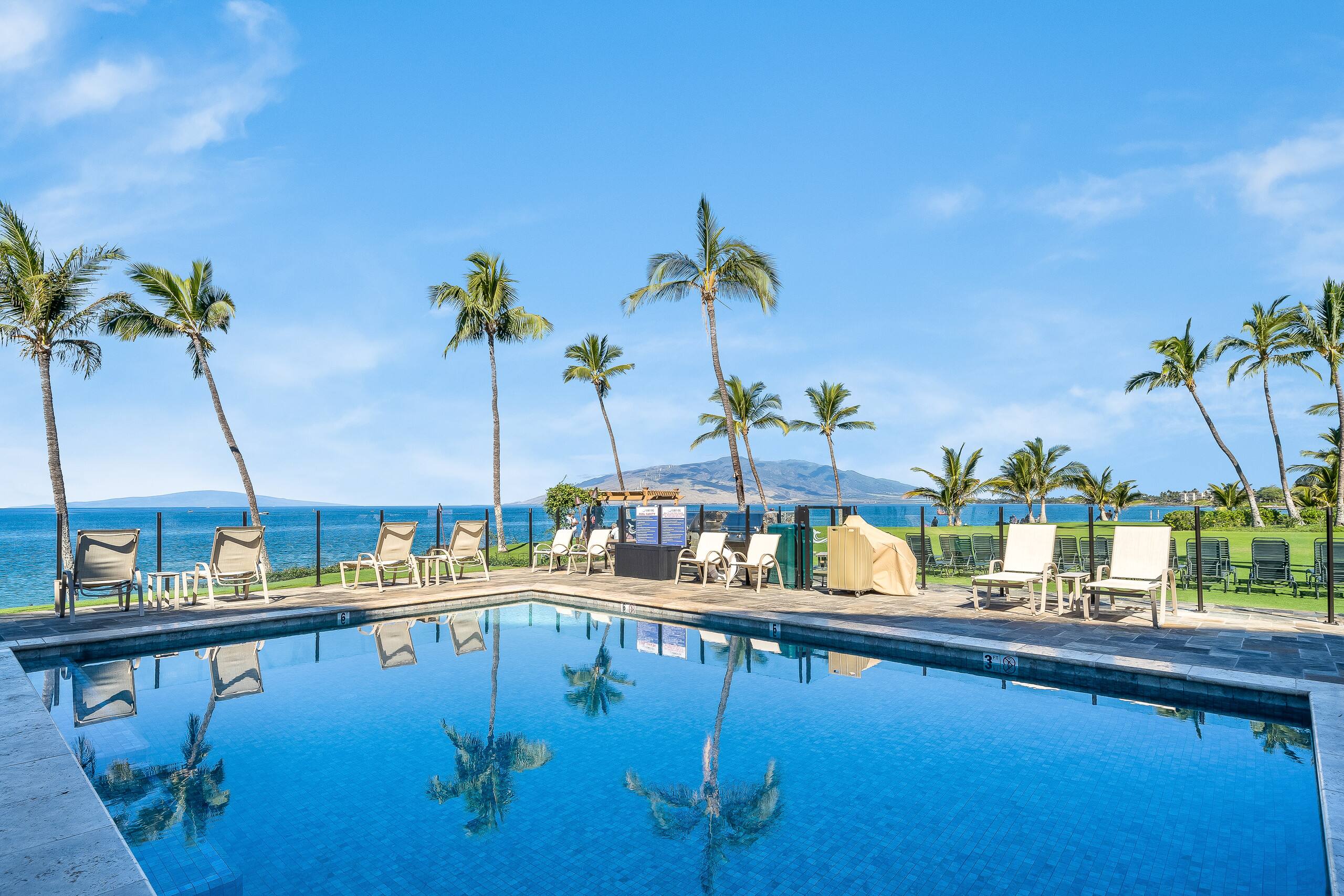 Condo in Kihei · ★4.82 · 1 bedroom · 2 beds · 1 bath - Image 32