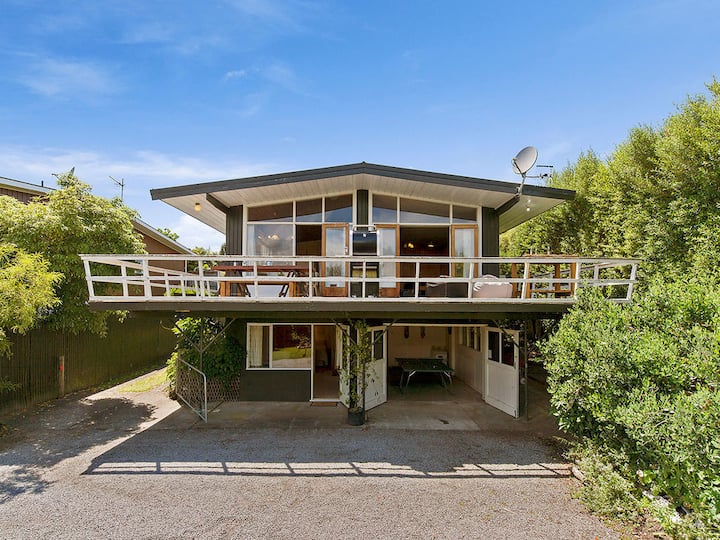 Rahui Basecamp Lake Taupo Holiday Home Houses for Rent in Taupō