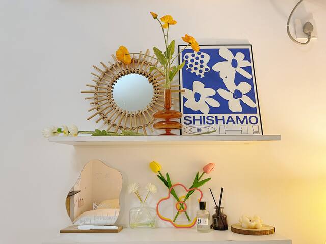 Listings From 晓漫