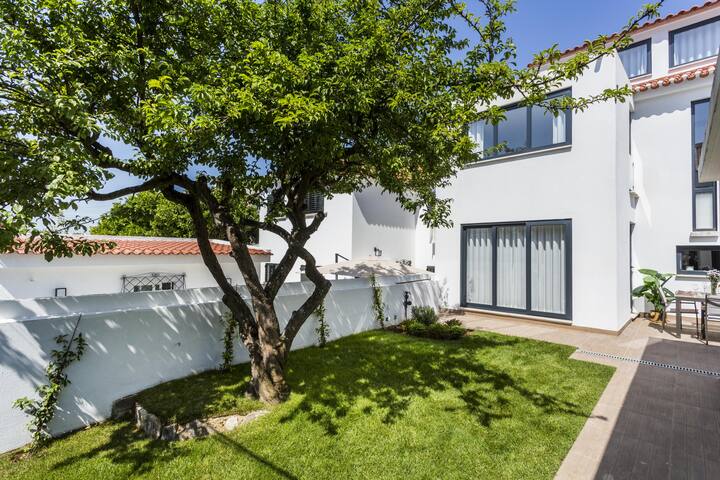 Restelo Boutique Retreat by CadenzaLux gallery image 5