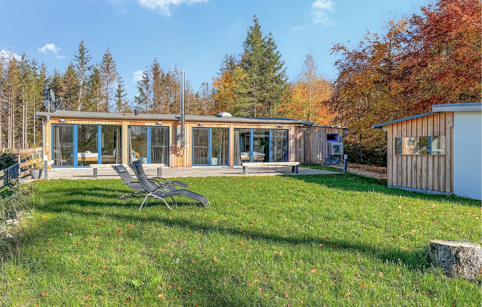 Top-earning Airbnb listing in Thale, 5 bedrooms