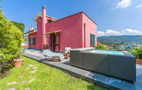 Lovely home in Celle Ligure SV. with kitchen