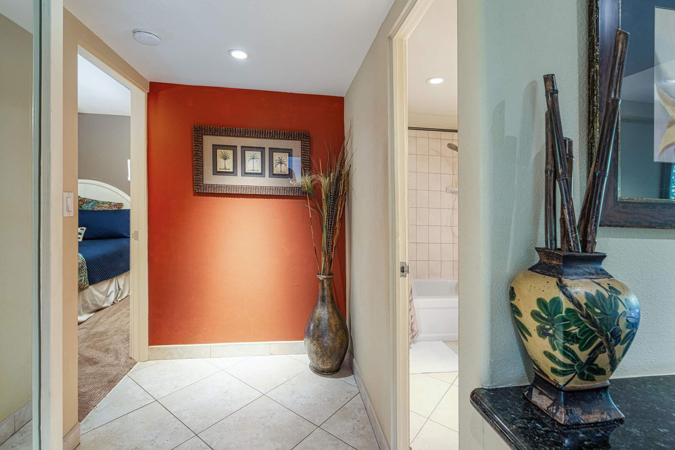 Condo in Kihei · ★4.69 · 2 bedrooms · 4 beds · 2 private baths - Image 14