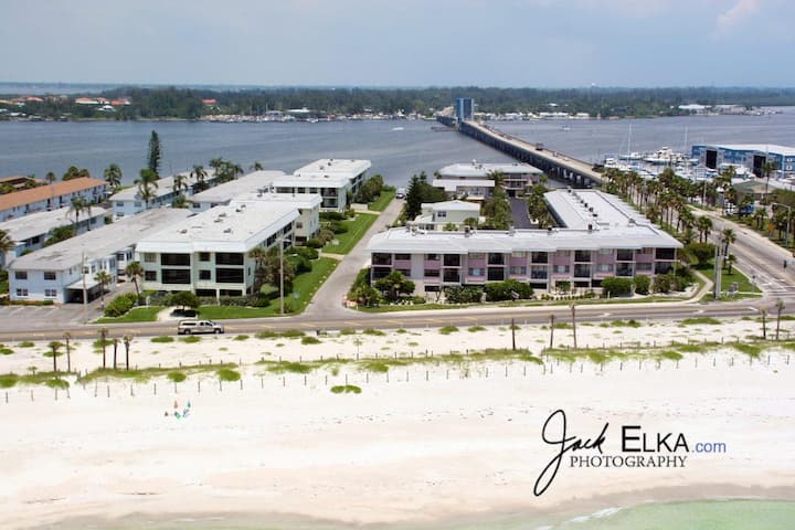 Bridgeport 101 · Gulf Views - Bradenton Beach, FL