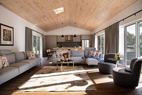 Brandy Hot Forest Retreat | 16 guests | Free Wifi