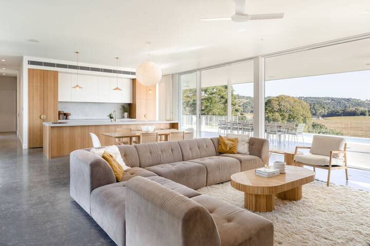 Las Palmas – luxury hinterland estate with pool gallery image 4