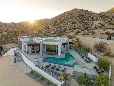 The Overlook by Fieldtrip | 7 Bd w Infinity Pool