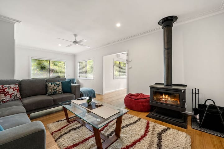 Alpine View Cottage - Bright