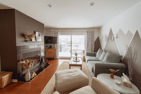 La Place du Village - Two Story Condo