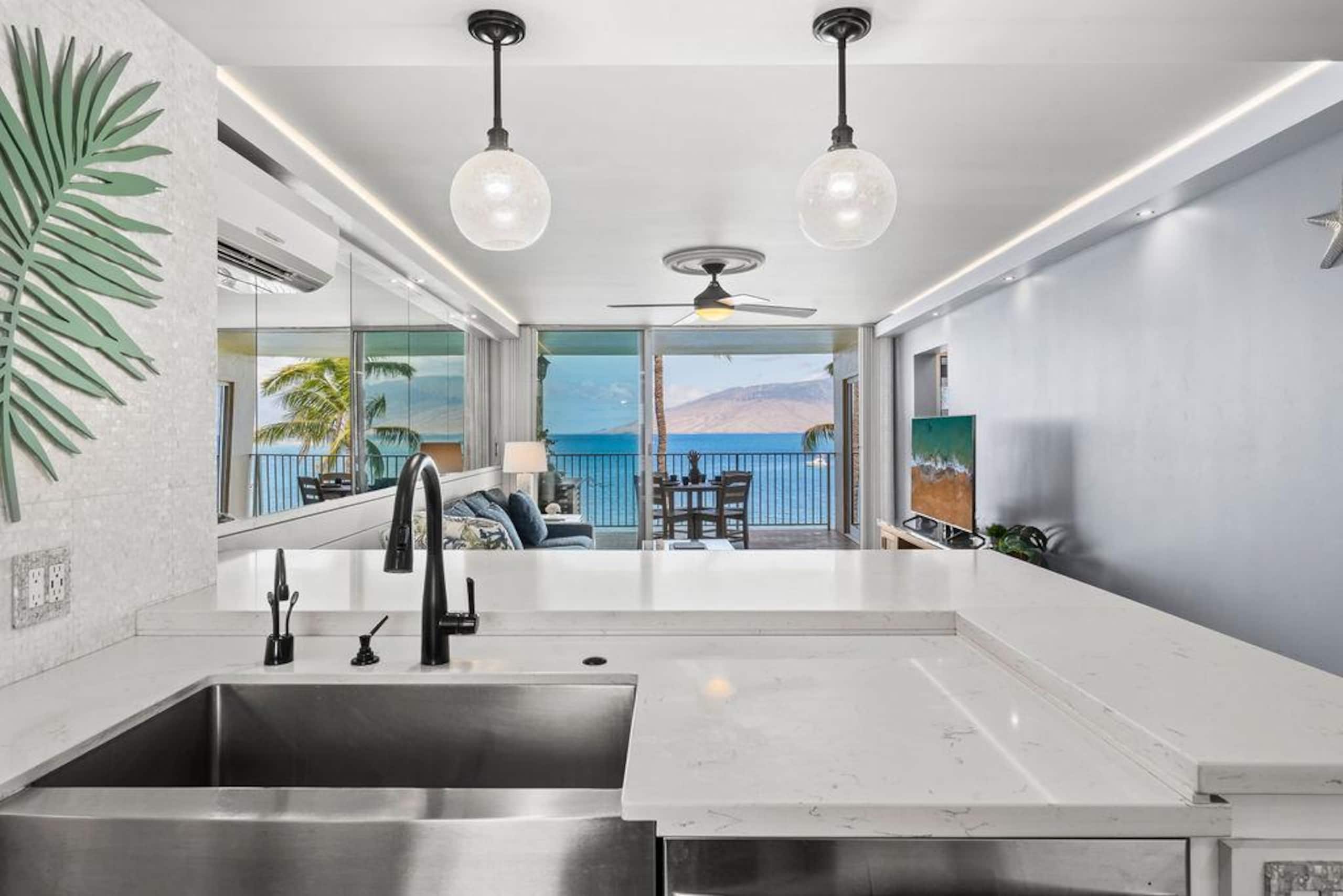 Condo in Kihei · ★4.96 · 1 bedroom · 1 bed · 1 bath - Image 3