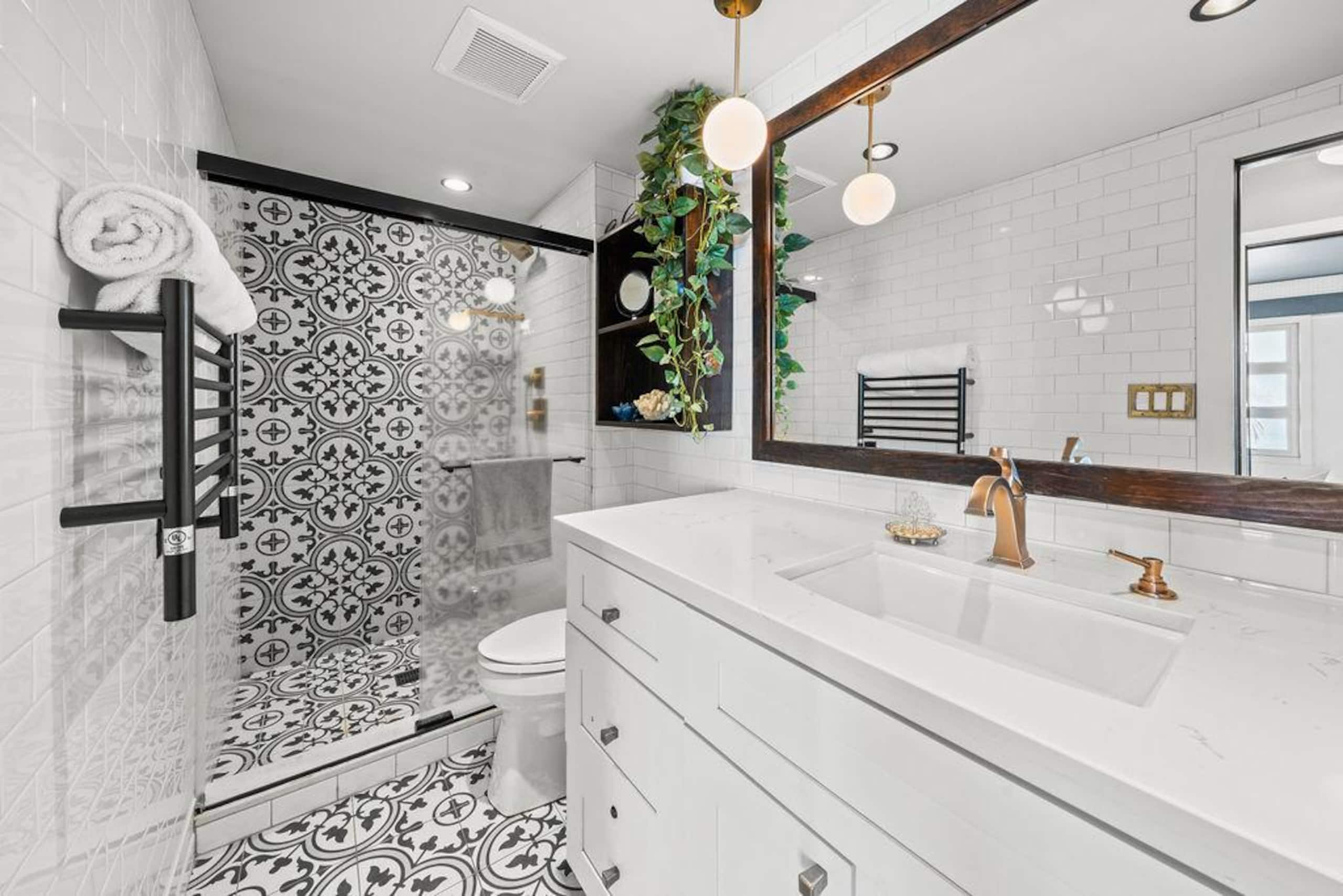 Condo in Kihei · ★4.96 · 1 bedroom · 1 bed · 1 bath - Image 40