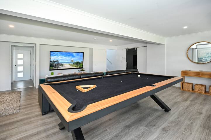 Stunning, Beachfront Dream Home – ZA3 gallery image 4