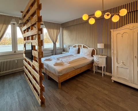 Erfolgreiche Airbnb-Immobilie: BoLA Apartment near the Bundeswehr Hospital · No. 47 in Bramfeld