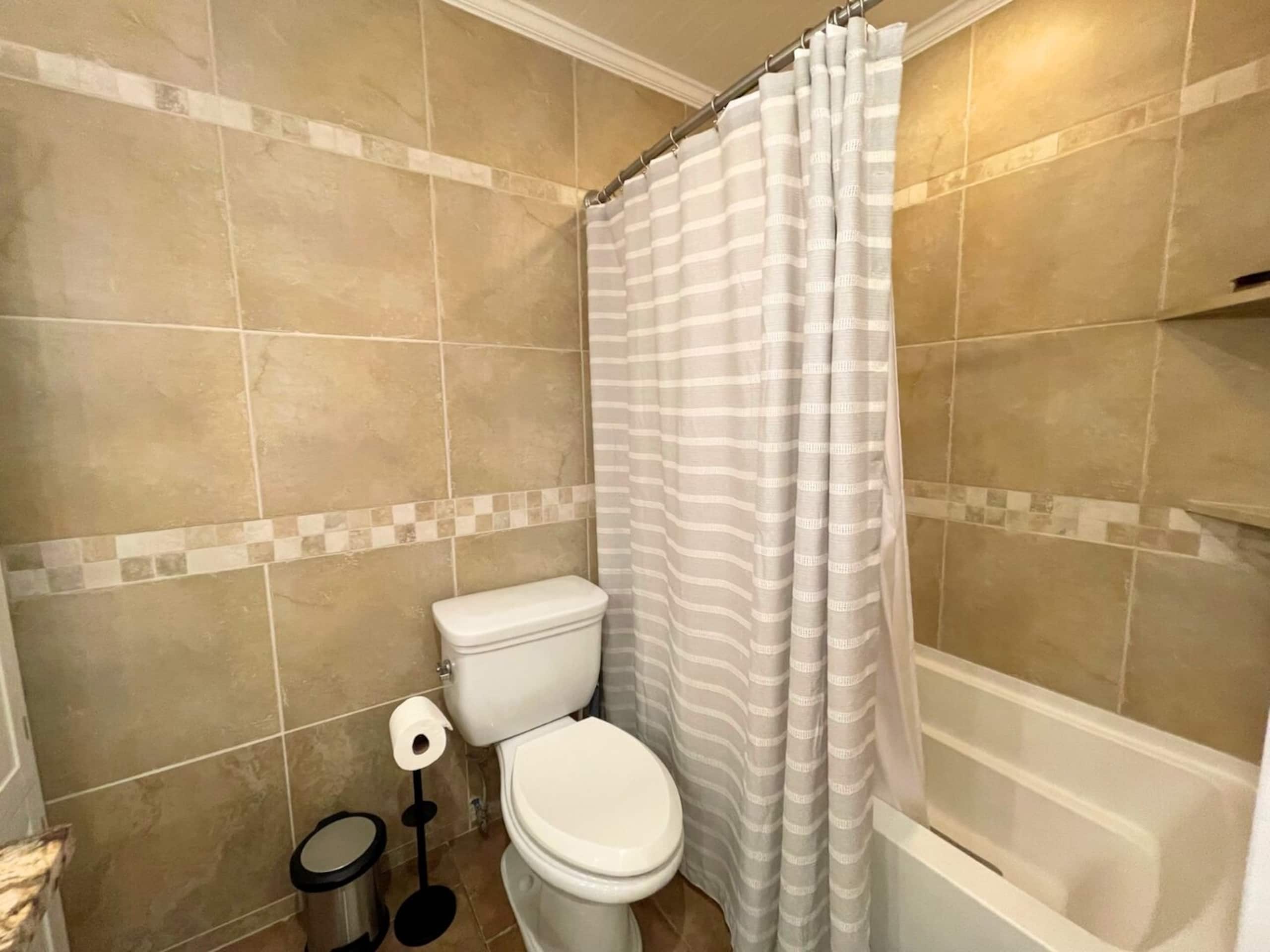 Condo in Kailua-Kona · ★4.64 · 1 bedroom · 2 beds · 1 bath - Image 13