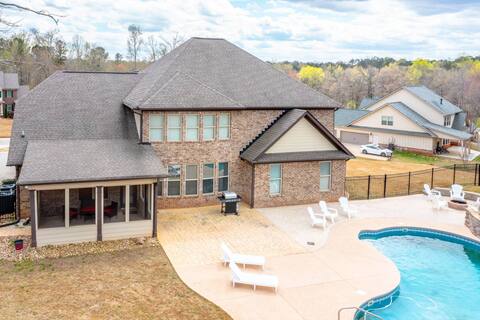 Reduced Rates|Luxurious 6BR|Private Pool|McDonough