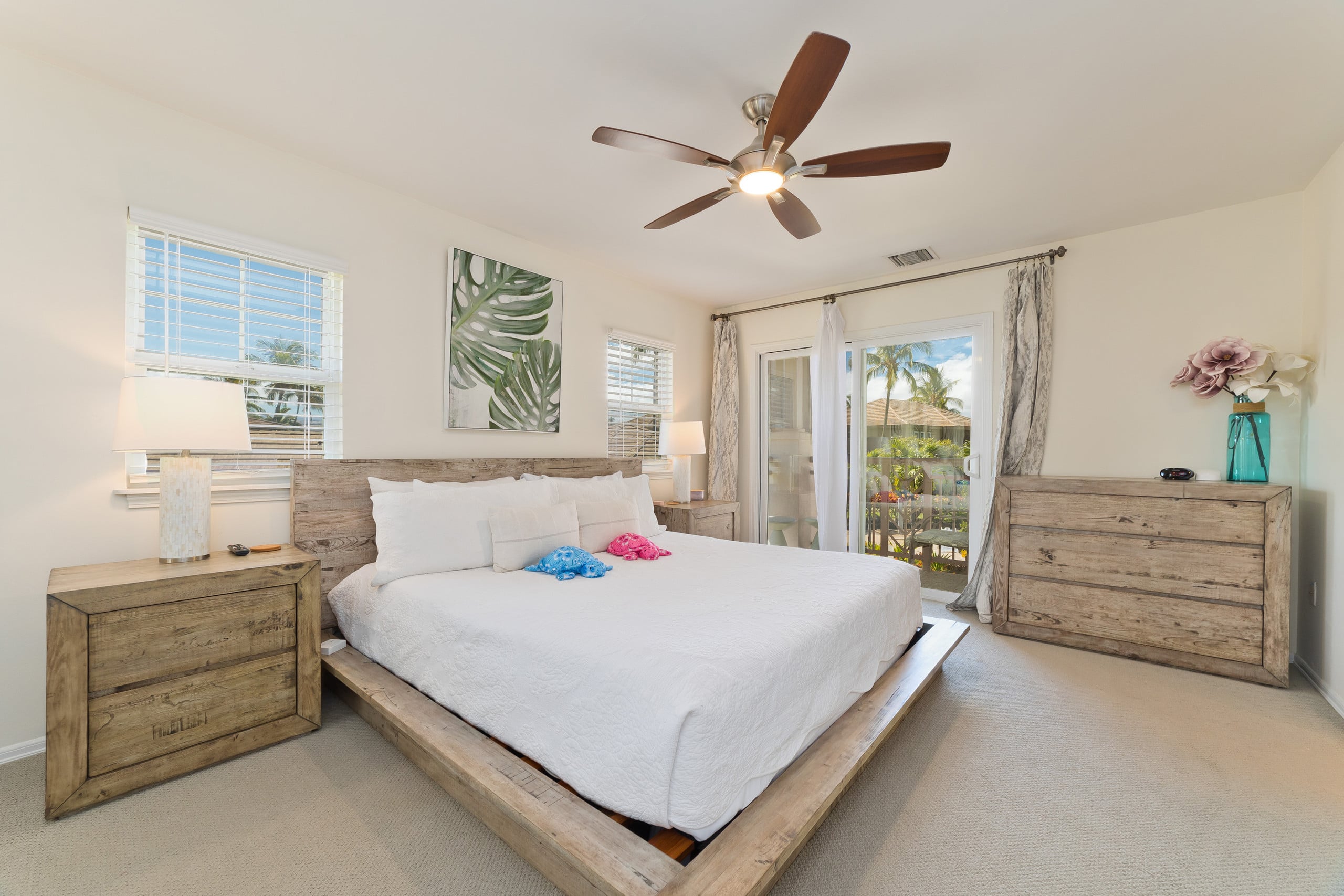 Hilton Pool Pass Incl Stylish & Comfy - Sea La Vie - Photo 12