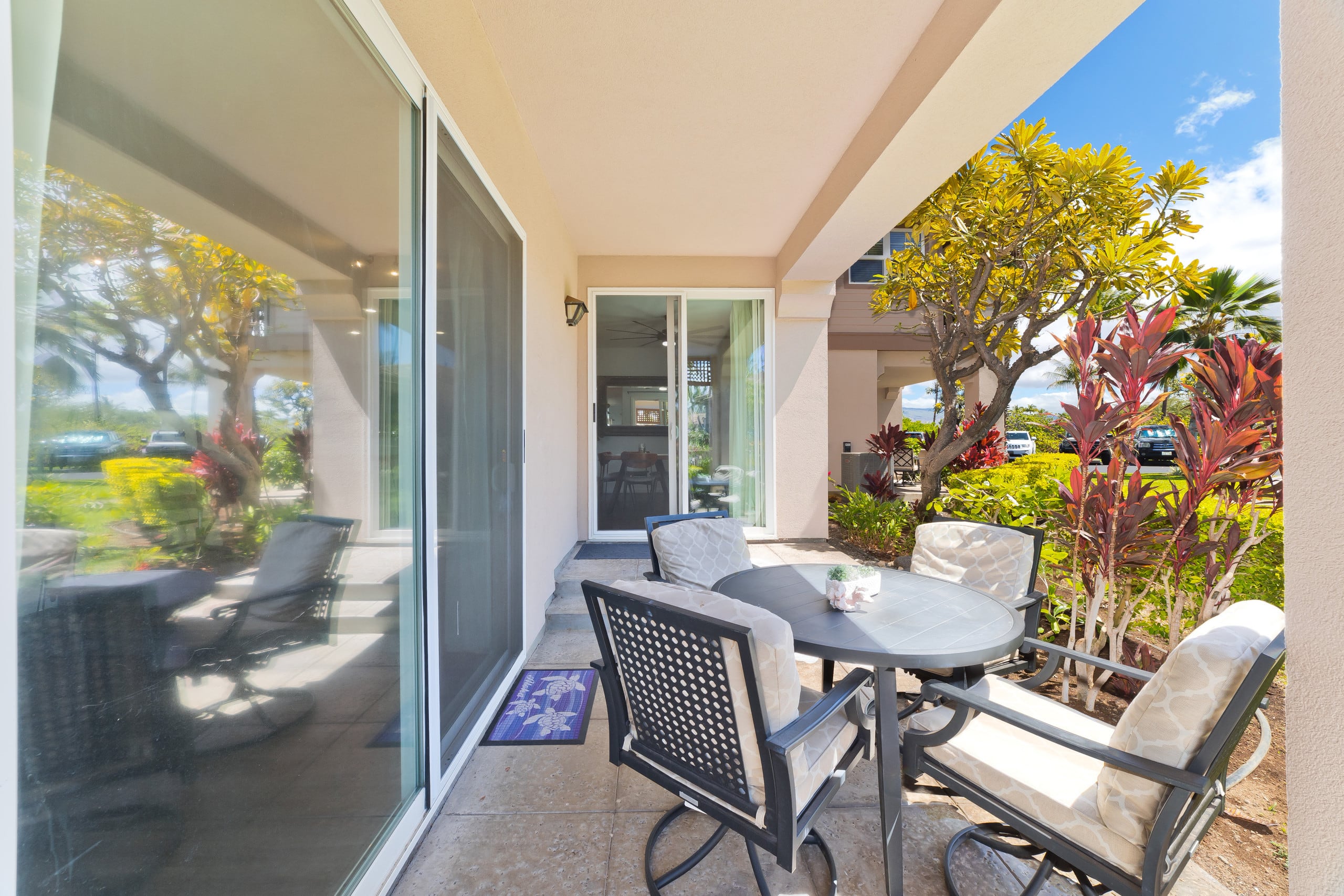 Hilton Pool Pass Incl Stylish & Comfy - Sea La Vie - Photo 24