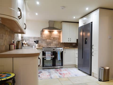 Successful Airbnb property: 2 The Calf Pens in Sheffield