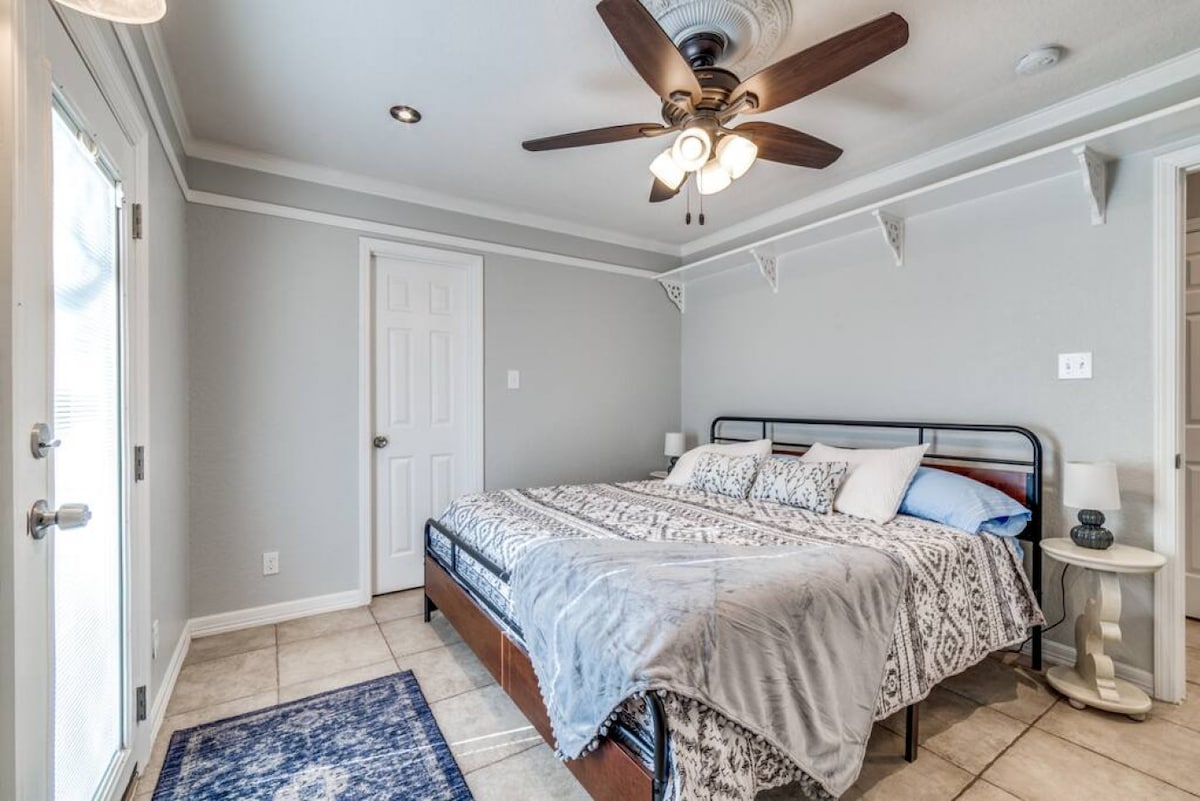 Dormitorio 5: cama tamaño king