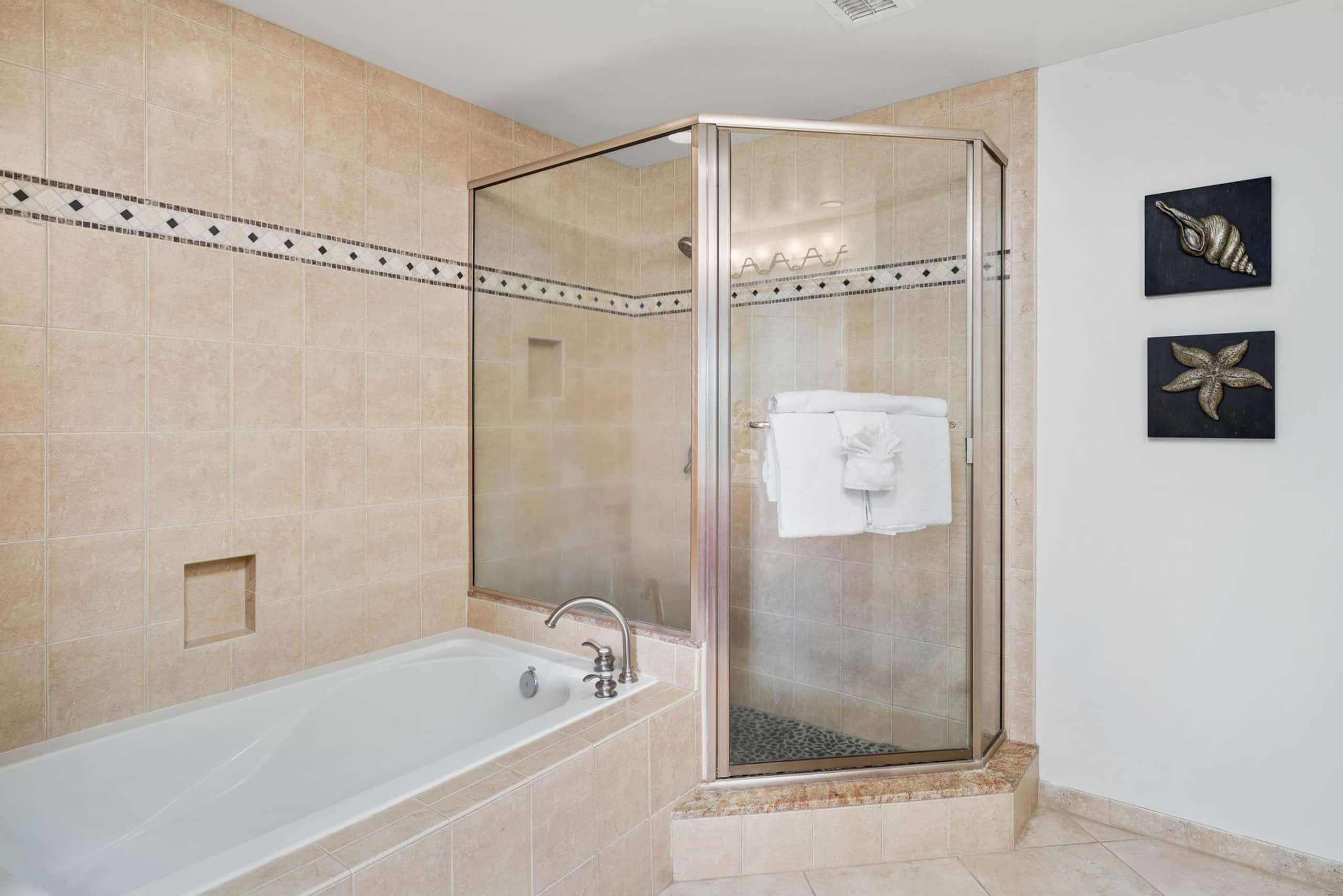 Townhouse in Waikoloa Village · ★4.96 · 3 bedrooms · 4 beds · 3 shared baths - Image 14