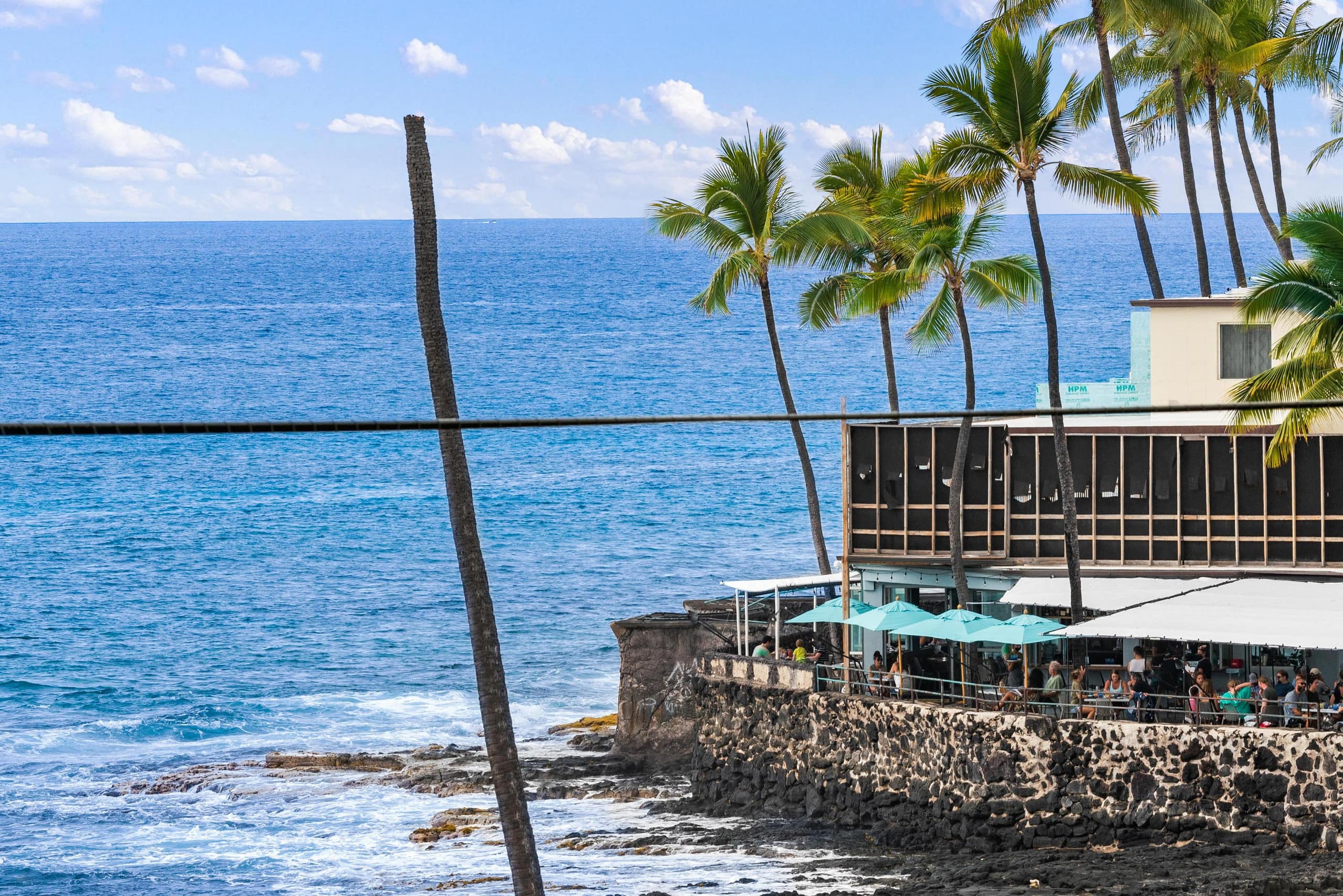 Condo in Kailua-Kona · ★4.64 · 2 bedrooms · 4 beds · 2 shared baths - Image 38