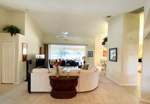 Popular Airbnb listing: Livin' the Dream vacation escape in Rotonda
