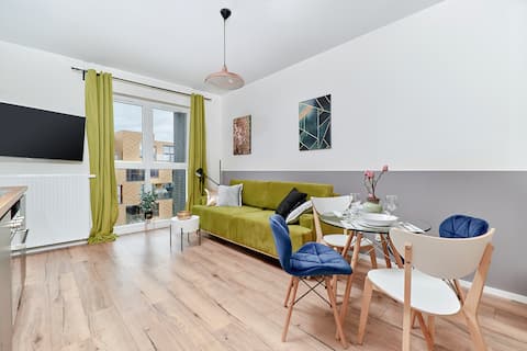 Top performing Airbnb: Inżynierska 39 | Functional Apartment | WiFi in Grabiszyn Grabiszynek