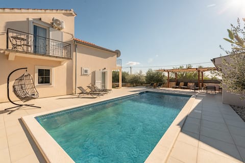 Top performing Airbnb: Villa Petar Zadar Villas in Grad Benkovac