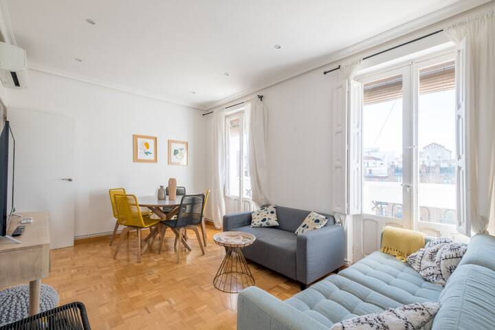 Spacious apartment-4Bedrooms 2Bathrooms – Goya gallery image 2