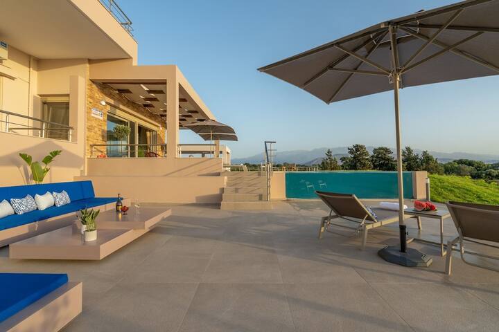 Villa Anastasia, Private Heated Pool Full Privacy gallery image 3