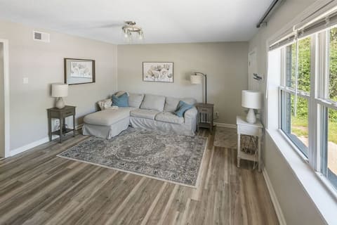 Townhomes Near the Bay - #8