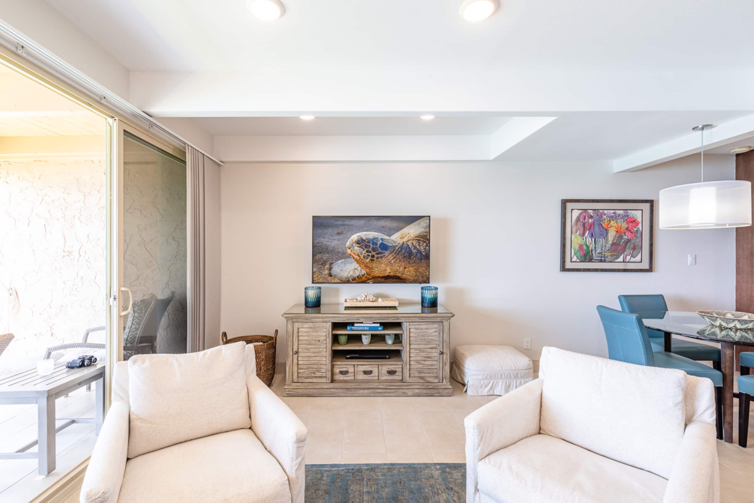 Condo in Lahaina · ★4.93 · 2 bedrooms · 3 beds · 2 baths - Image 5