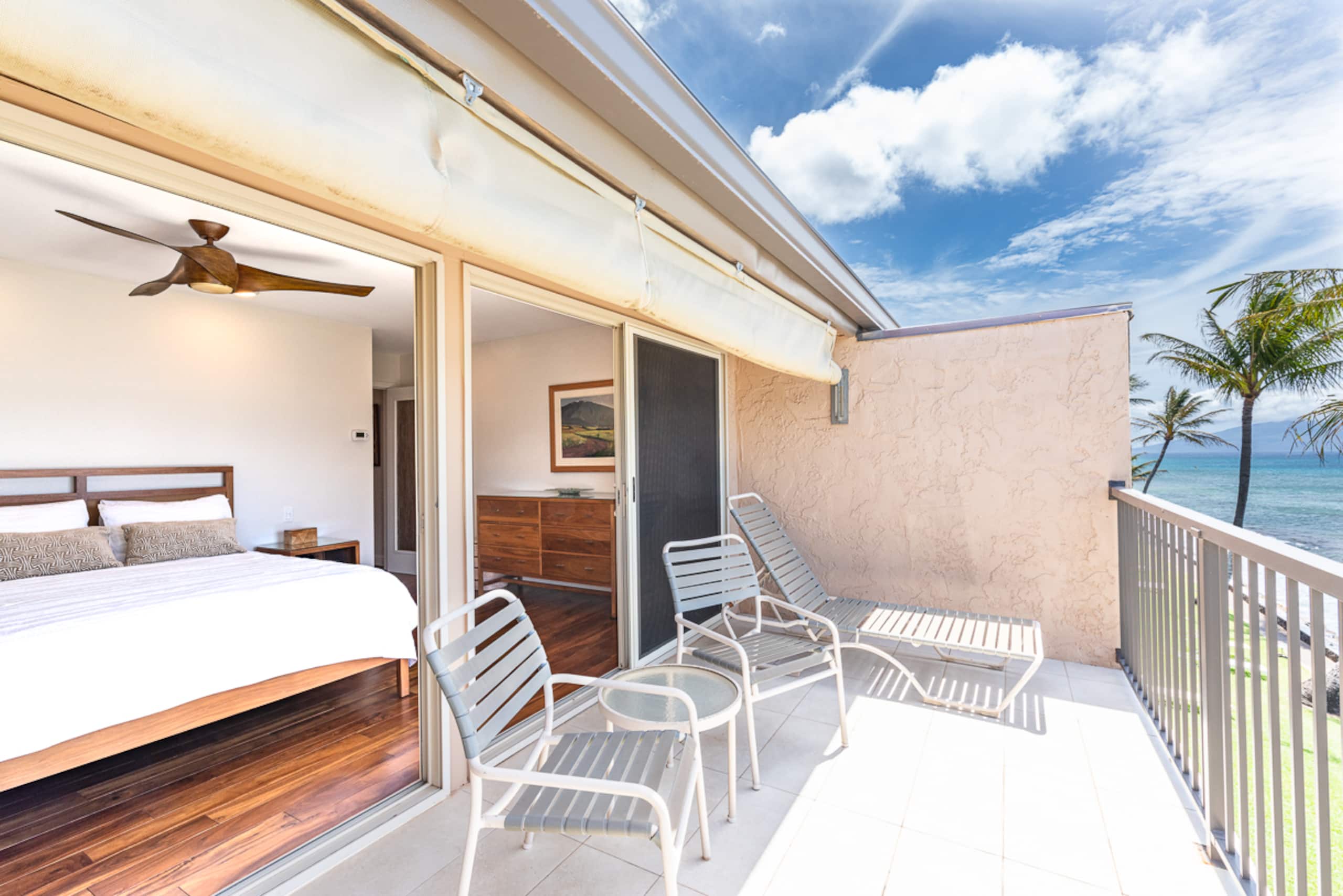 Condo in Lahaina · ★4.93 · 2 bedrooms · 3 beds · 2 baths - Image 33