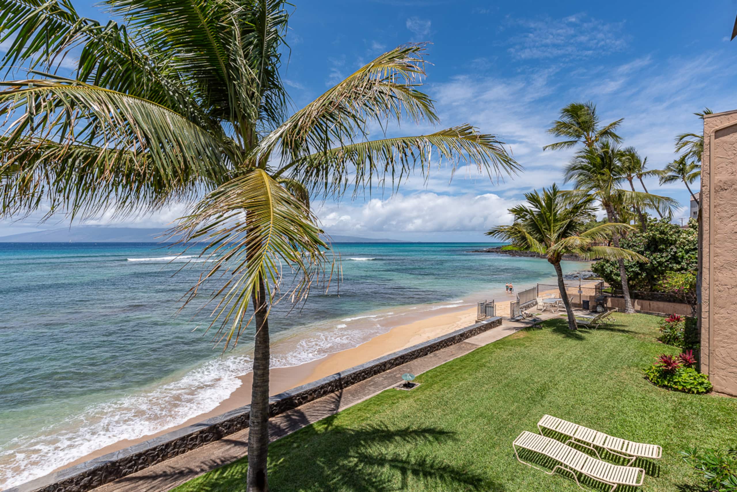 Condo in Lahaina · ★4.93 · 2 bedrooms · 3 beds · 2 baths - Image 41
