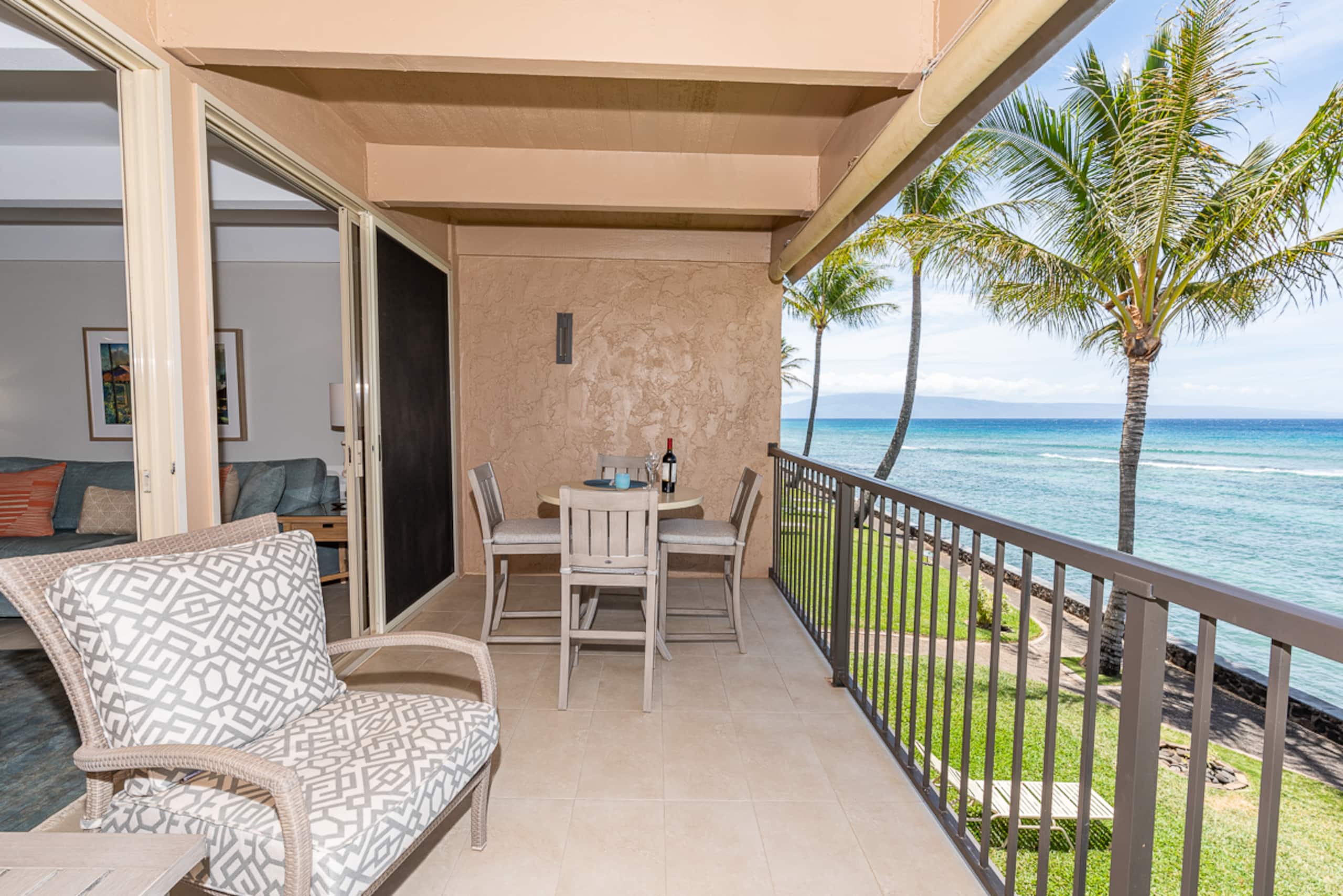 Condo in Lahaina · ★4.93 · 2 bedrooms · 3 beds · 2 baths - Image 29