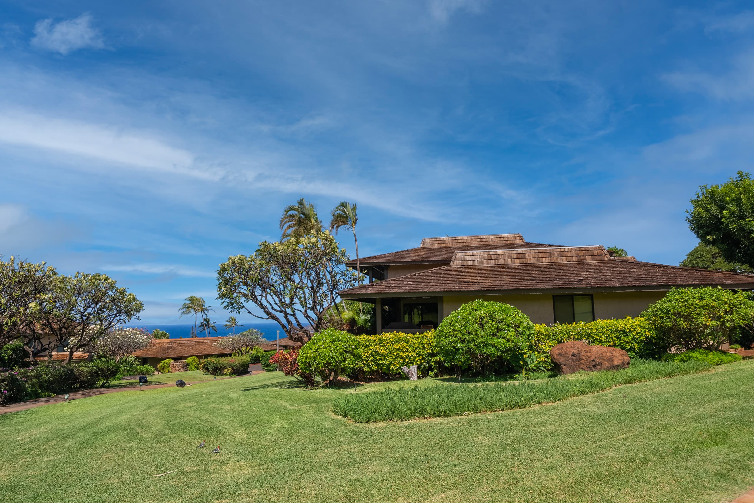 Condo in Lahaina · ★4.79 · 3 bedrooms · 5 beds · 3 shared baths - Image 65