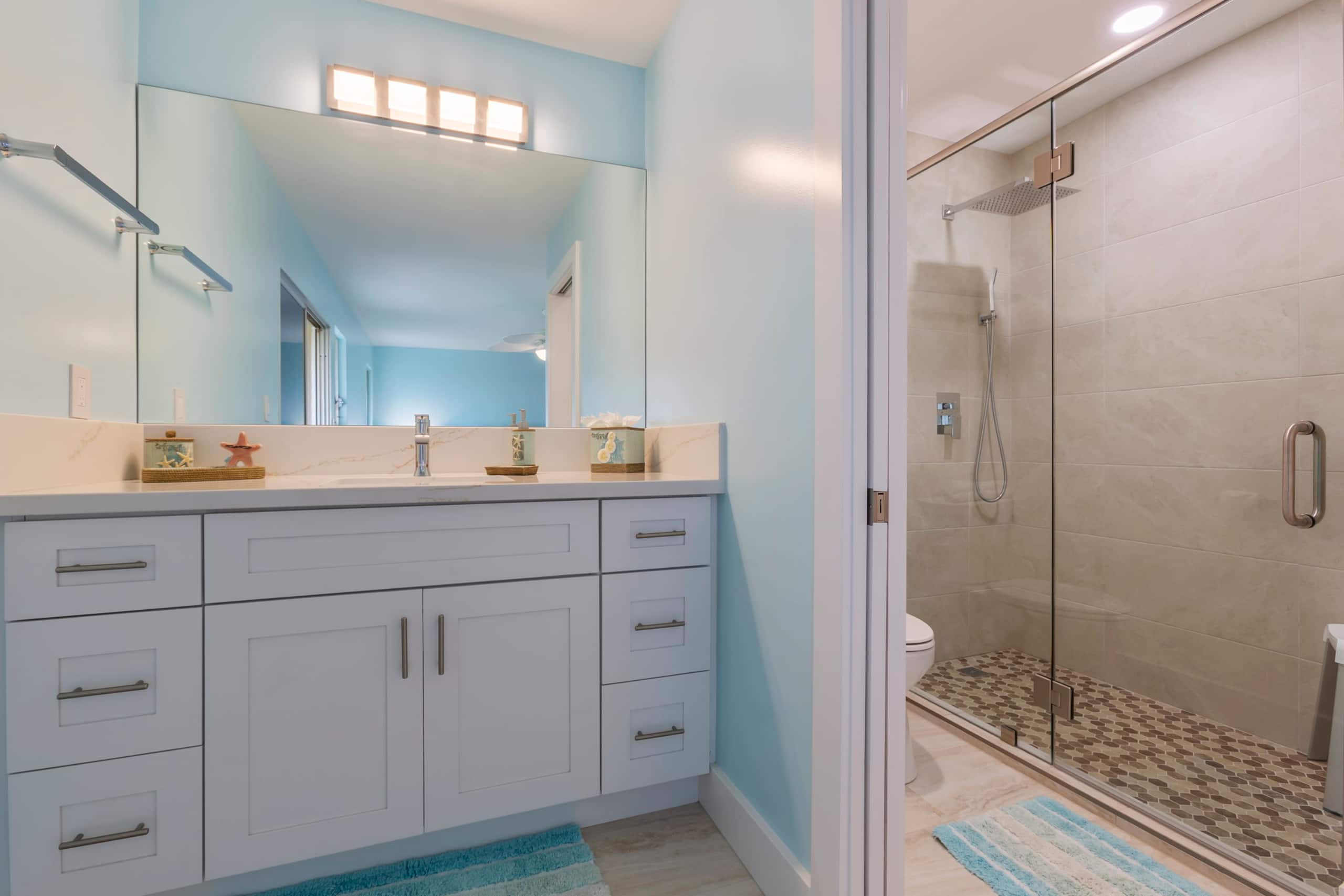 Condo in Lahaina · ★4.79 · 3 bedrooms · 5 beds · 3 shared baths - Image 33