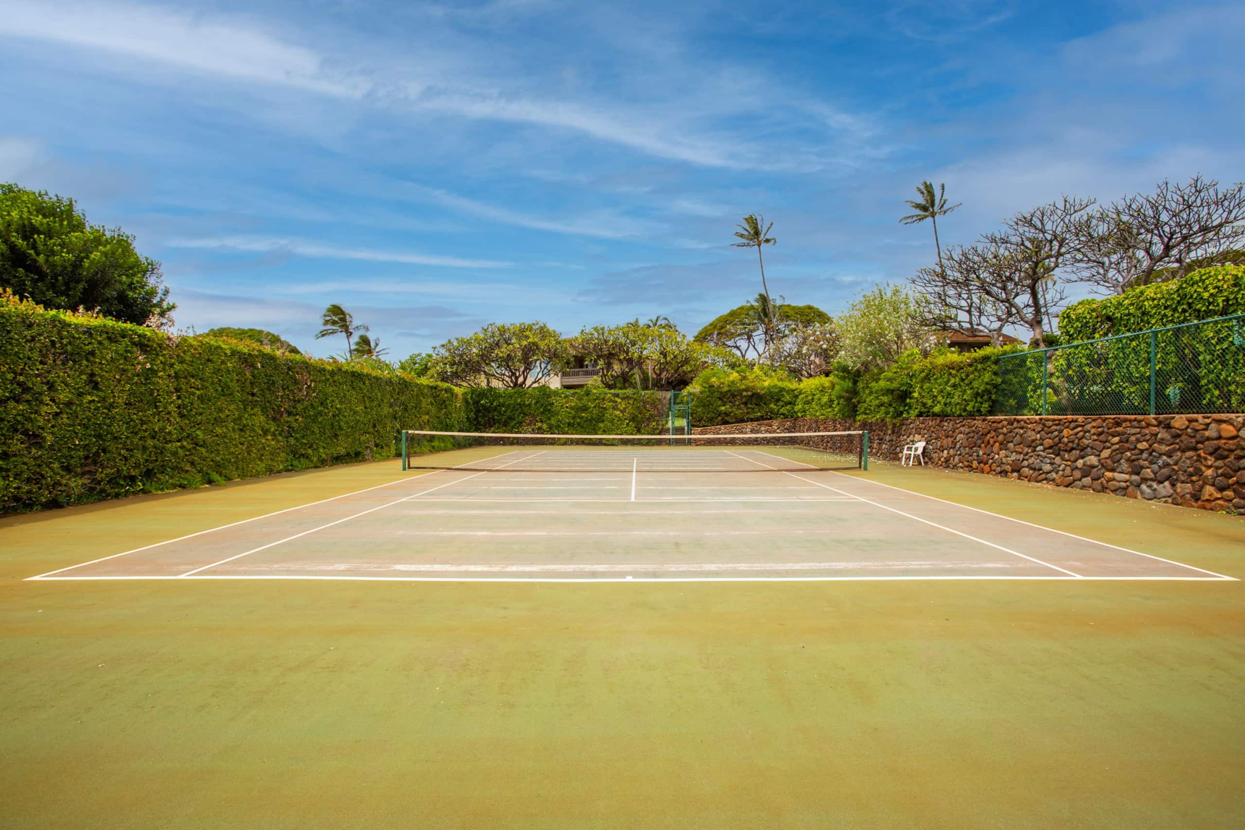 Condo in Lahaina · ★4.79 · 3 bedrooms · 5 beds · 3 shared baths - Image 59