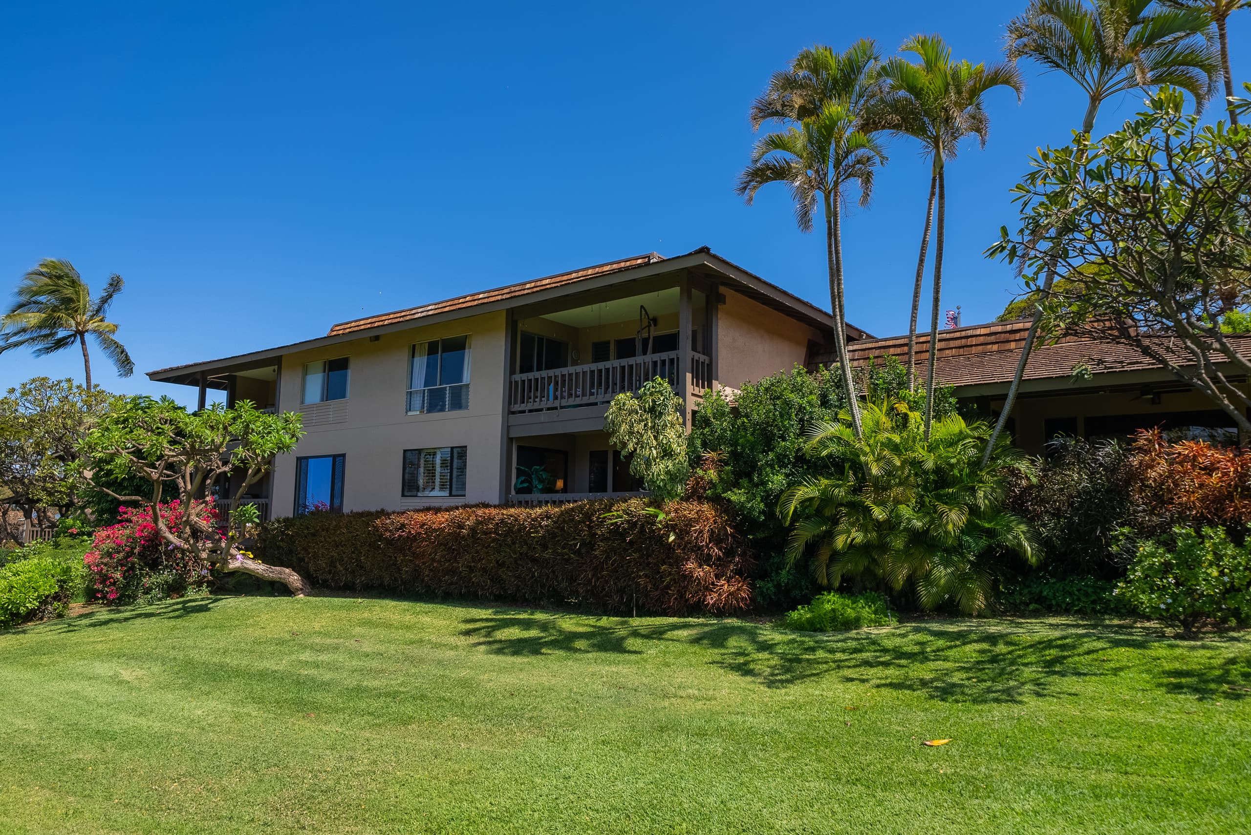 Condo in Lahaina · ★4.79 · 3 bedrooms · 5 beds · 3 shared baths - Image 49
