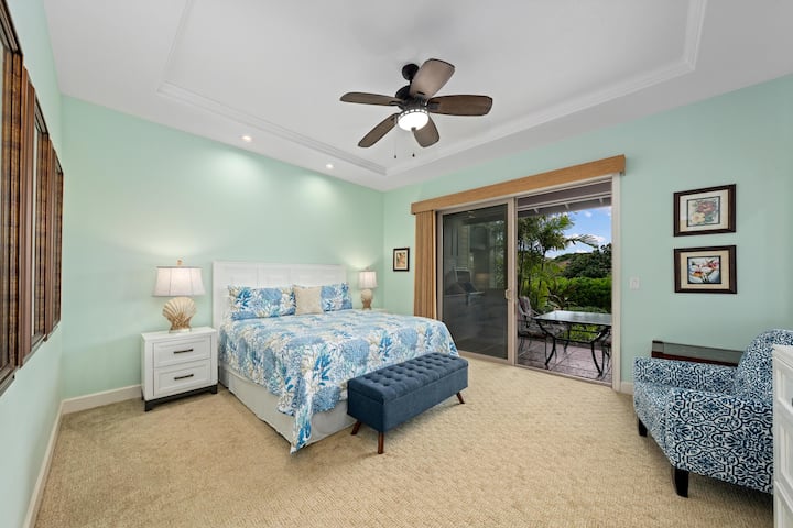 带加大双人床的主卧