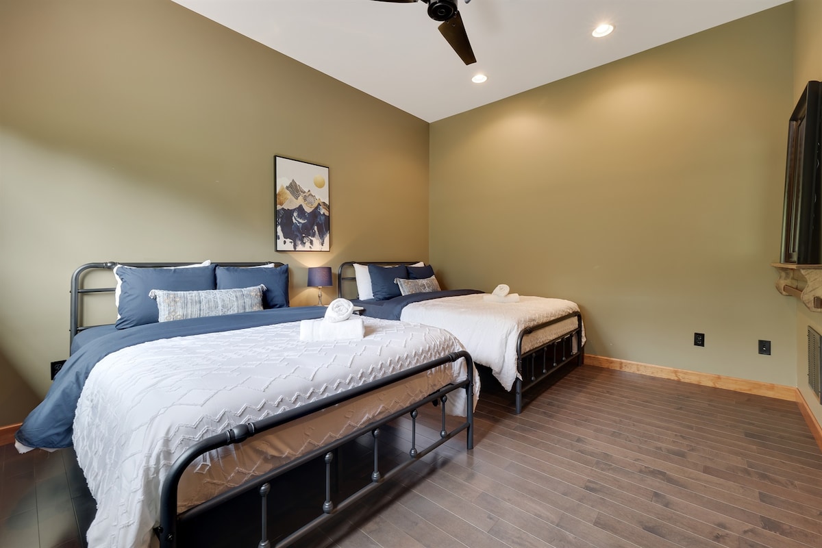 两张标准双人床