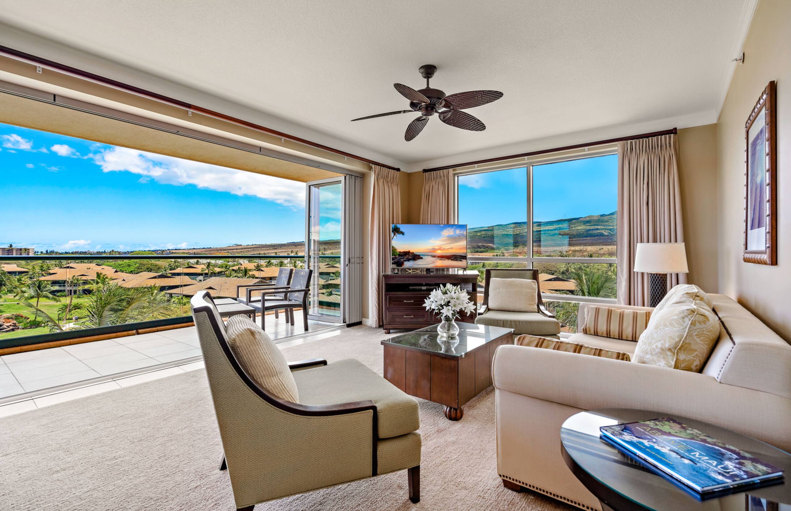 Condo in Lahaina · ★4.44 · 2 bedrooms · 3 beds · 2 baths - Image 12