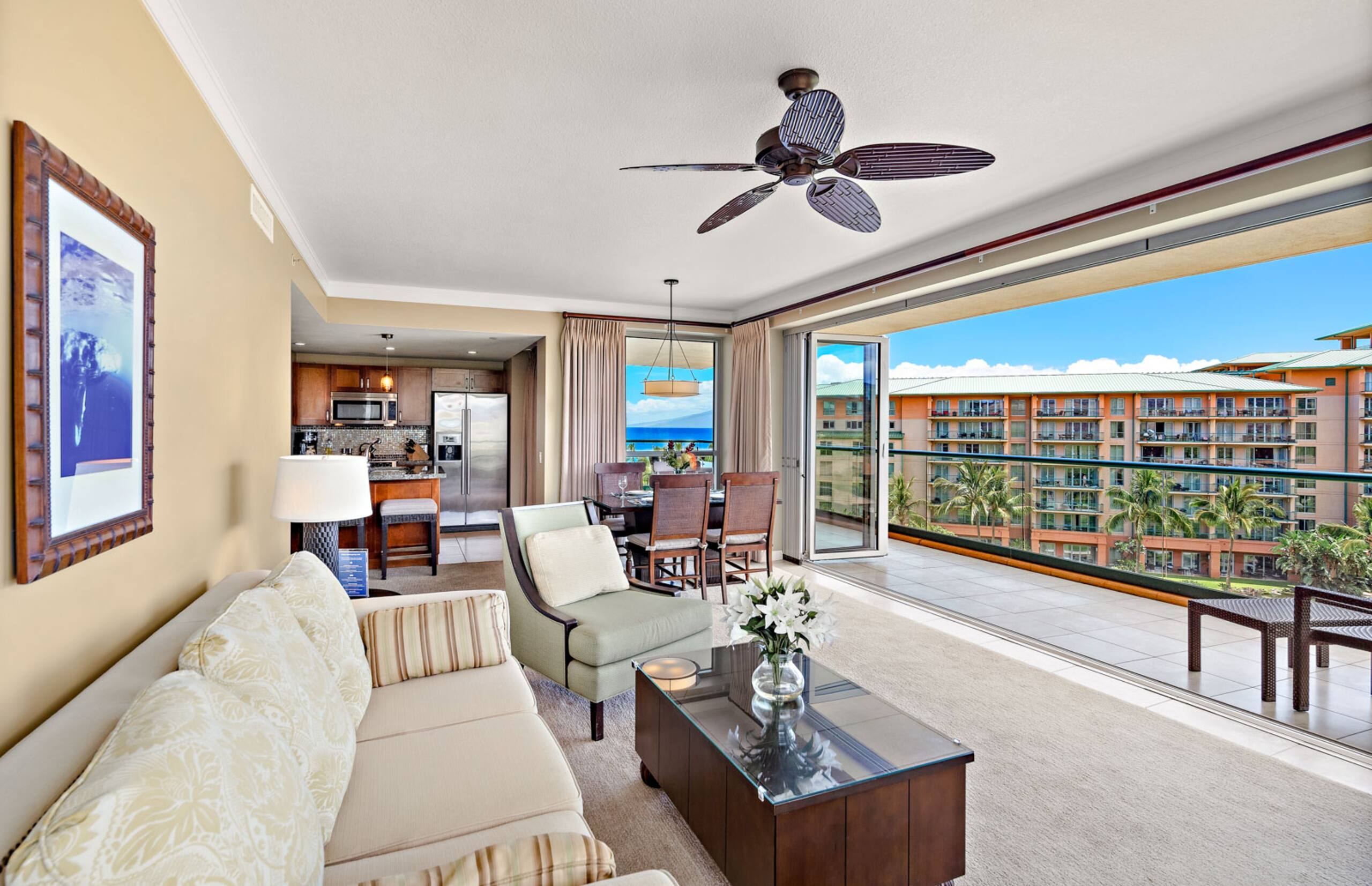 Condo in Lahaina · ★4.44 · 2 bedrooms · 3 beds · 2 baths - Image 10