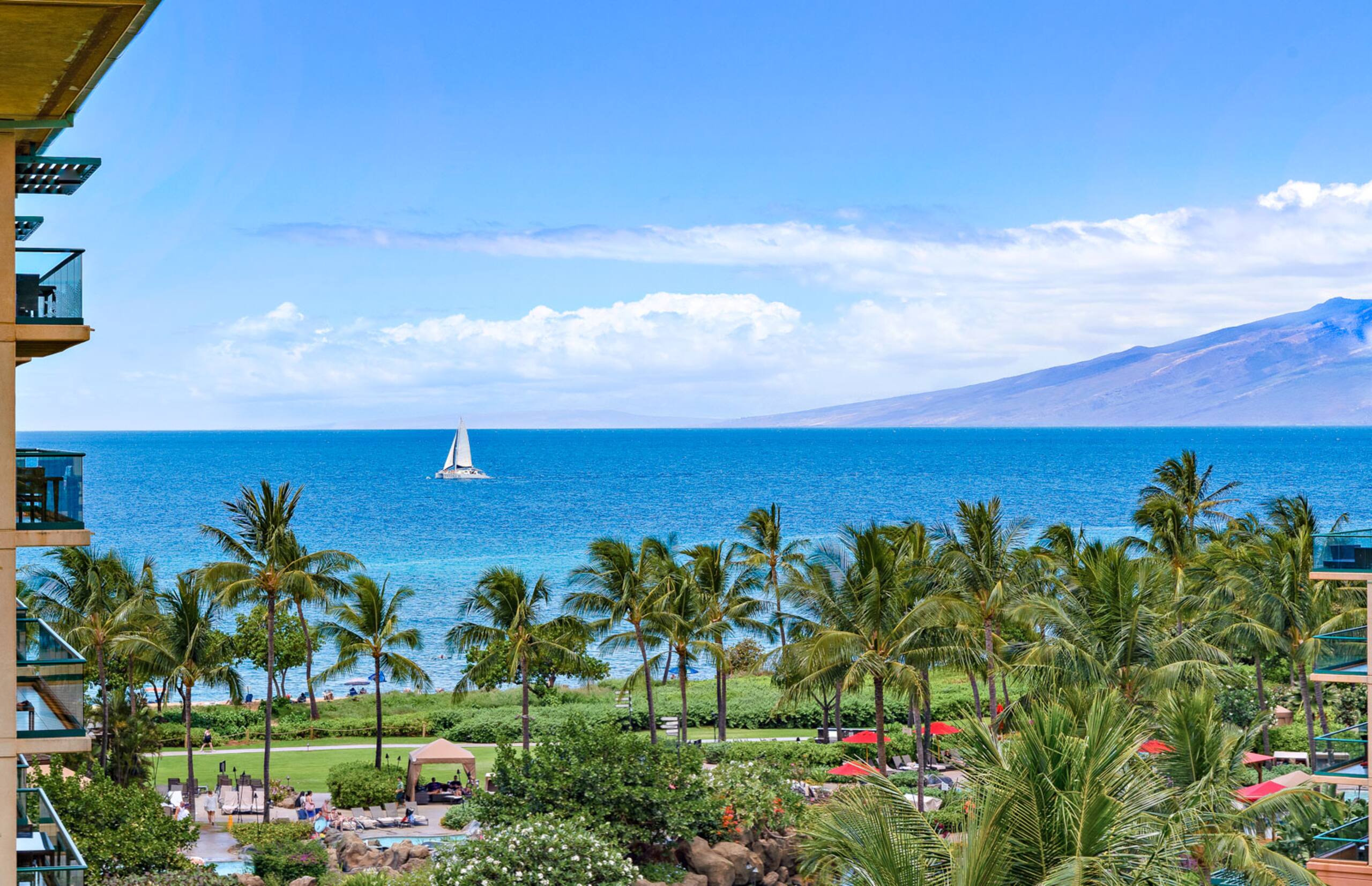 Condo in Lahaina · ★4.44 · 2 bedrooms · 3 beds · 2 baths - Image 3